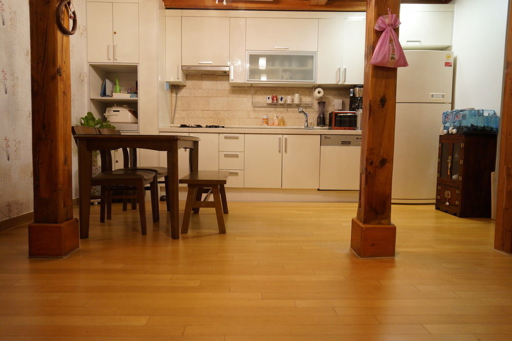Dowonjeong Healing House 2*