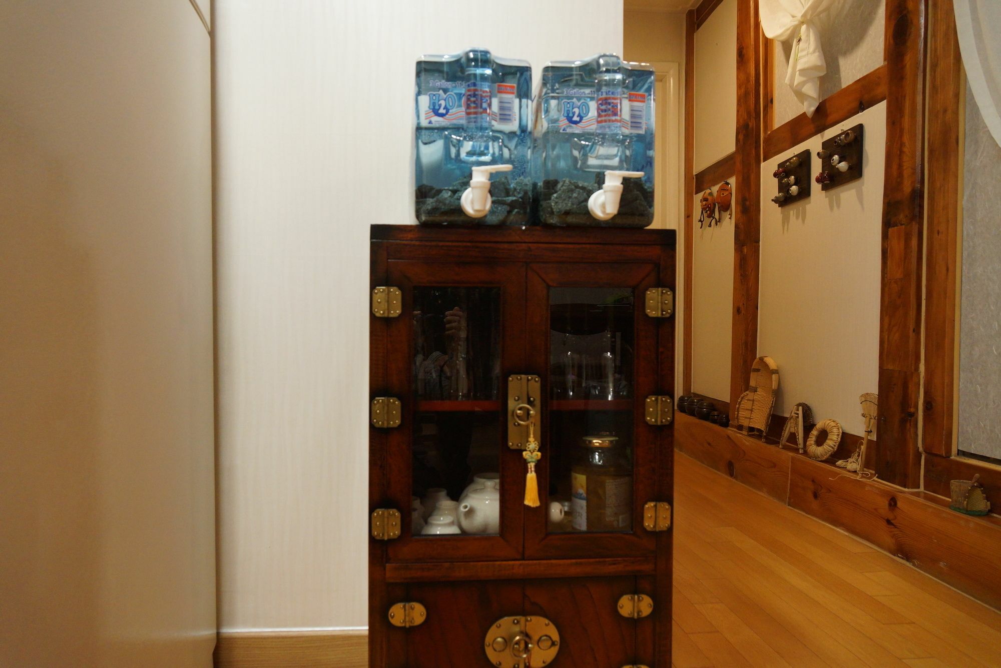 Dowonjeong Healing House 2*